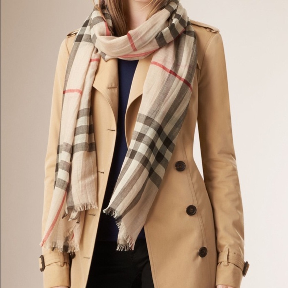 Burberry Lightweight Scarf